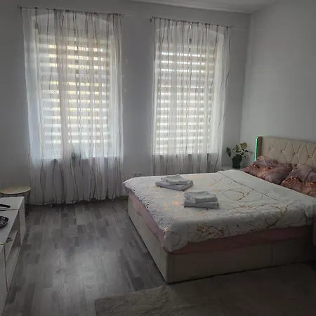 1 Angels Okb Apartmán *